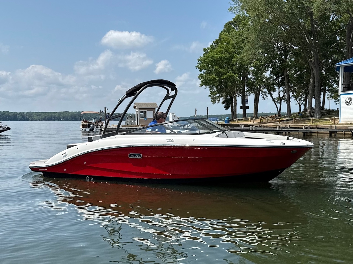 2025 Sea Ray Sea Ray SPX 210 2025 - Sold Boat