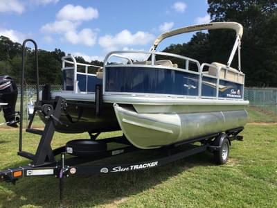 BOATZON | 2025 Sun Tracker BB16XLS BLU VNL 50
