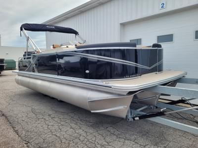 BOATZON | 2025 Tahoe Pontoons 2385 LTZ Quad Lounger Shift 25 SP BOATZON | 2025 Tahoe Pontoons 2385 LTZ Quad Lounger Shift 25 SP