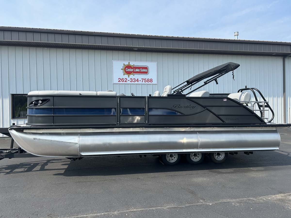 2026 Bentley Pontoons Bentley Pontoons 223 LEGACY QSB XLP3 2026 - Sold Boat