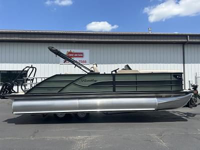 BOATZON | 2026 Bentley Pontoons 223 LEGACY SWINGBACK SPT3