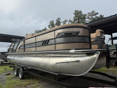 BOATZON | 2026 Bentley Pontoons 253 Elite Swingback Quad BOATZON | 2026 Bentley Pontoons 253 Elite Swingback Quad