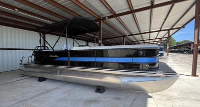 BOATZON | 2026 Bentley Pontoons Legacy 240 Cruise XL BOATZON | 2026 Bentley Pontoons Legacy 240 Cruise XL