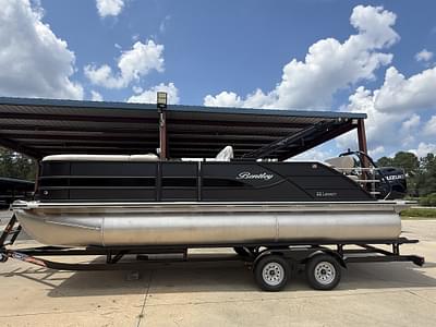 BOATZON | 2026 Bentley Pontoons Legacy Quad Swing Back 223