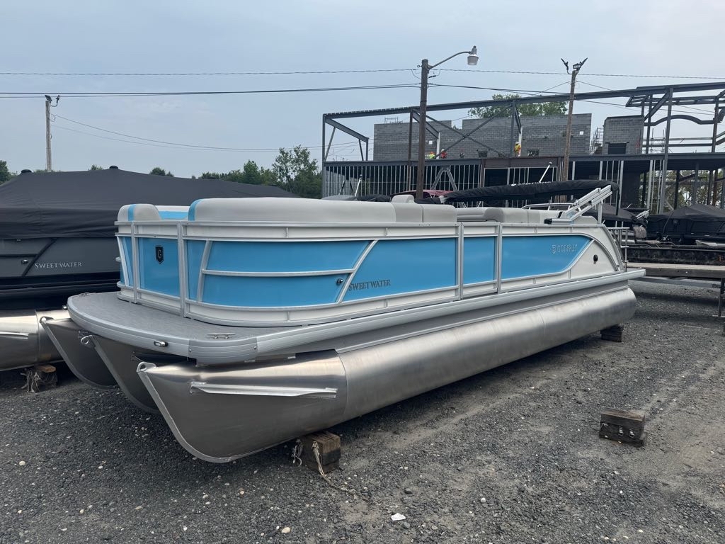 2026 Godfrey Godfrey Sweetwater 2286 SFL Tritoon  Yamaha 150 2026 - Sold Boat