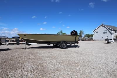 BOATZON | 2026 Lund 1875 Alaskan Tiller