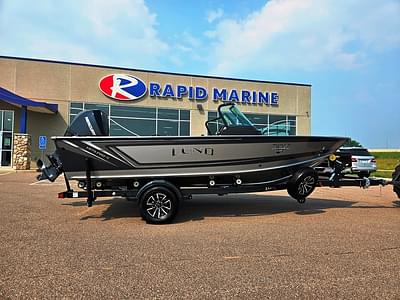 BOATZON | 2026 Lund 1875 Pro V Sport BOATZON | 2026 Lund 1875 Pro V Sport