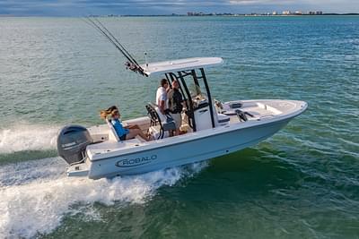 BOATZON | 2026 Robalo Cayman 226  Arriving Early August 2025