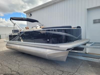 BOATZON | 2026 Tahoe Pontoons 2185 LTZ Quad Lounger Shift BOATZON | 2026 Tahoe Pontoons 2185 LTZ Quad Lounger Shift