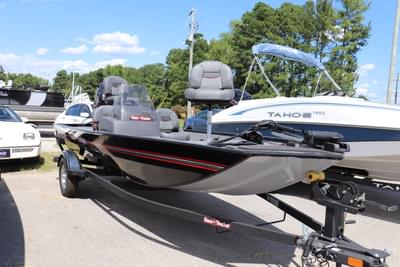 BOATZON | 2026 Tracker Boats Classic XL