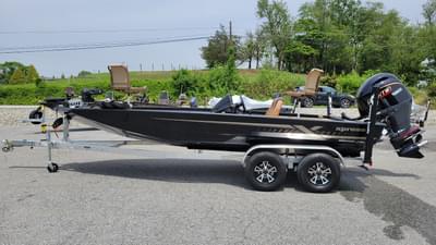 BOATZON | 2026 Xpress H20C Crappie w Yamaha Vmax 175 On Order ETA February BOATZON | 2026 Xpress H20C Crappie w Yamaha Vmax 175 On Order ETA February