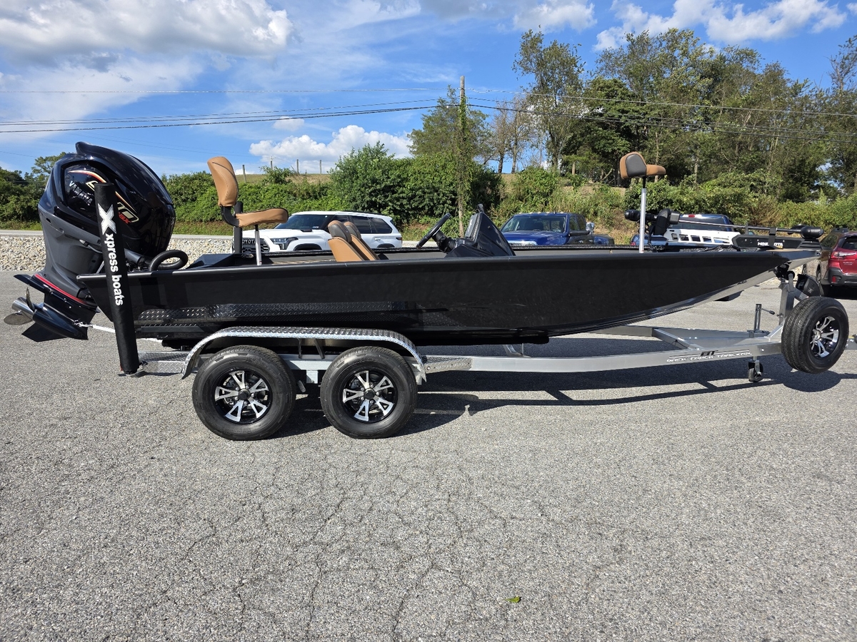 2026 Xpress Xpress XR21 Bass w Yamaha Vmax 250 SHO On order ETA February 2026 - Sold Boat