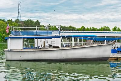 BOATZON | 40 Navy Boat 2004