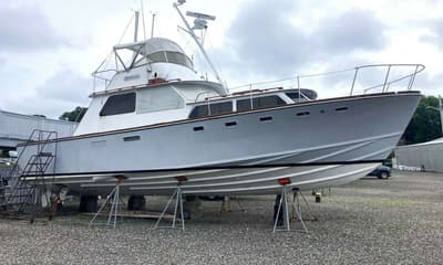 BOATZON | 42 Flybridge Cruiser 1967