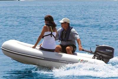 BOATZON | AB Inflatables Lammina 9 UL 2024