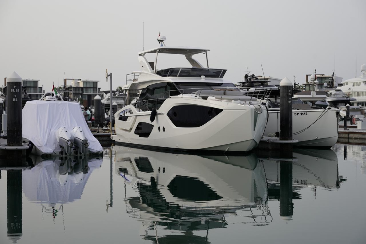 2025 Absolute 52 Fly - Sold Boat