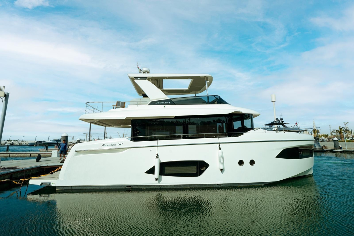 2024 Absolute Navetta 52 - Sold Boat