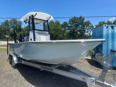 BOATZON | Action Craft 24 Coastal Bay 2026