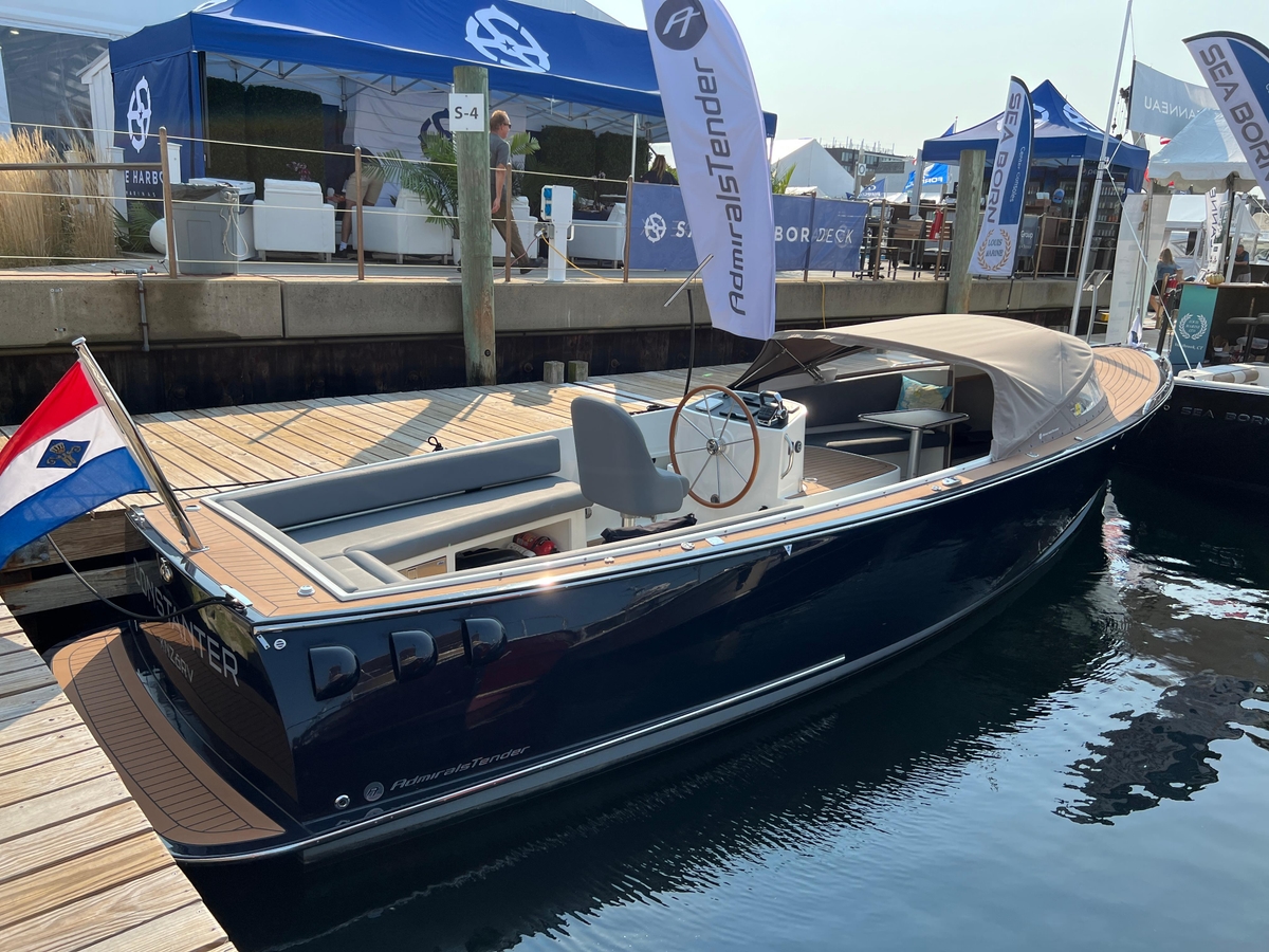 2022 AdmiralsTender C28 - Sold Boat