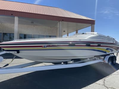 BOATZON | Advantage Boats 27 Victory Closed Bow 1999