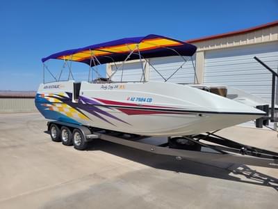 BOATZON | Advantage Boats 28 Party Cat 2000