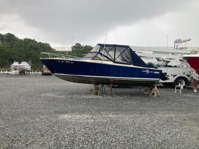 BOATZON | Albemarle 24 Express 1982
