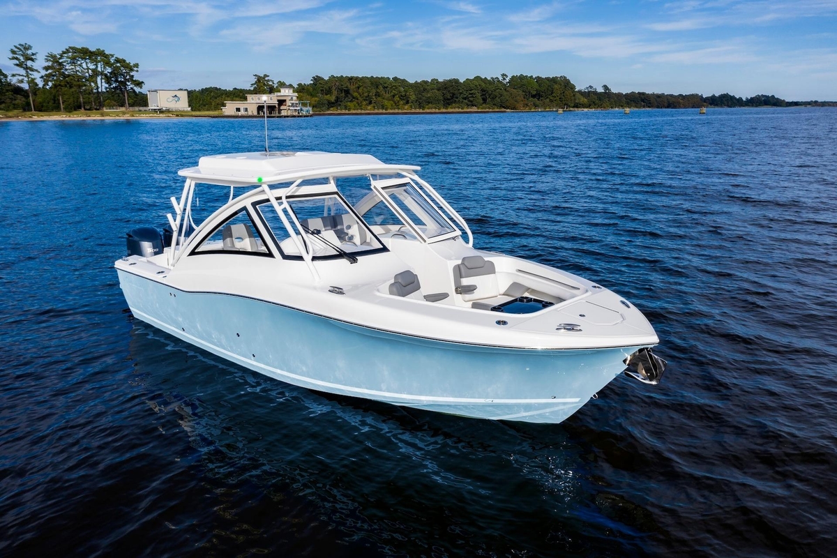 2026 Albemarle 31 Dual Console - Sold Boat