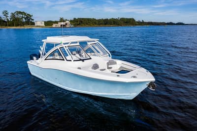 BOATZON | Albemarle 31 Dual Console 2026