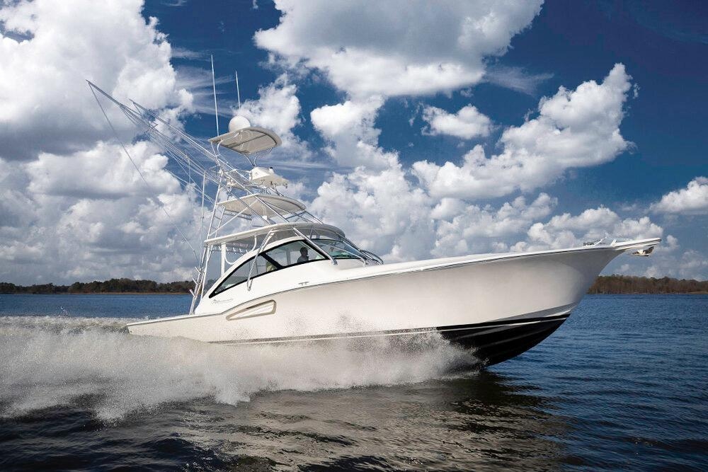 2025 Albemarle 41 Custom Carolina Edition - Sold Boat
