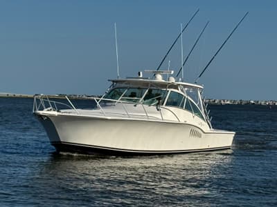 BOATZON | Albemarle 41 Express 2012