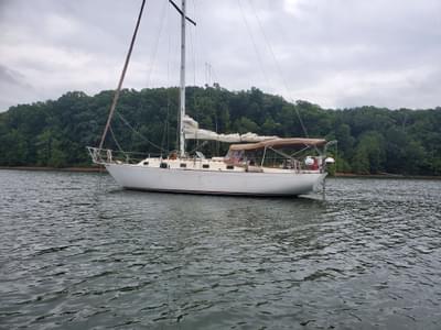 BOATZON | Alberg Sailboats 34 1985