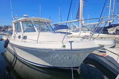 BOATZON | Albin 31 Tournament Express 2000