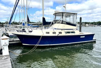BOATZON | Albin 35 Command Bridge 2003