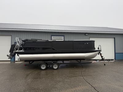 BOATZON | Alera A22Q Tri wMercury 150 2026