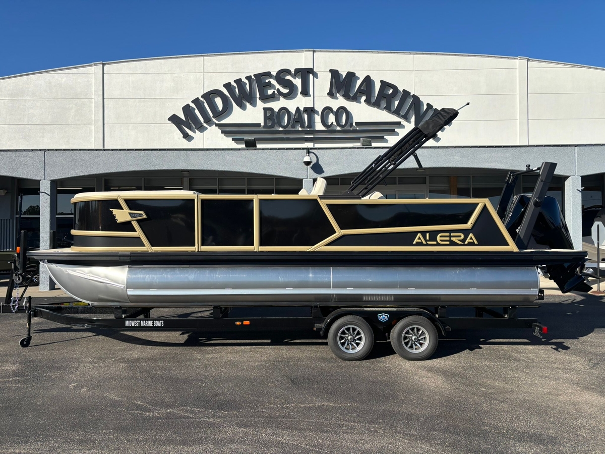 2026 Alera M23L - Sold Boat