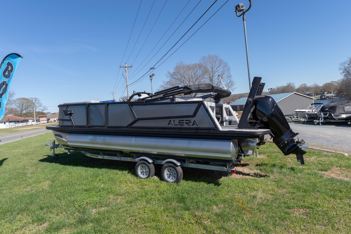 2026 Alera M23Q - Sold Boat