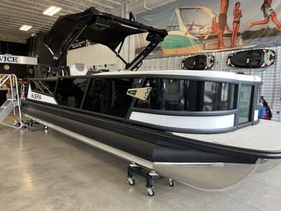 BOATZON | Alera Marine Group M25LA1 2027