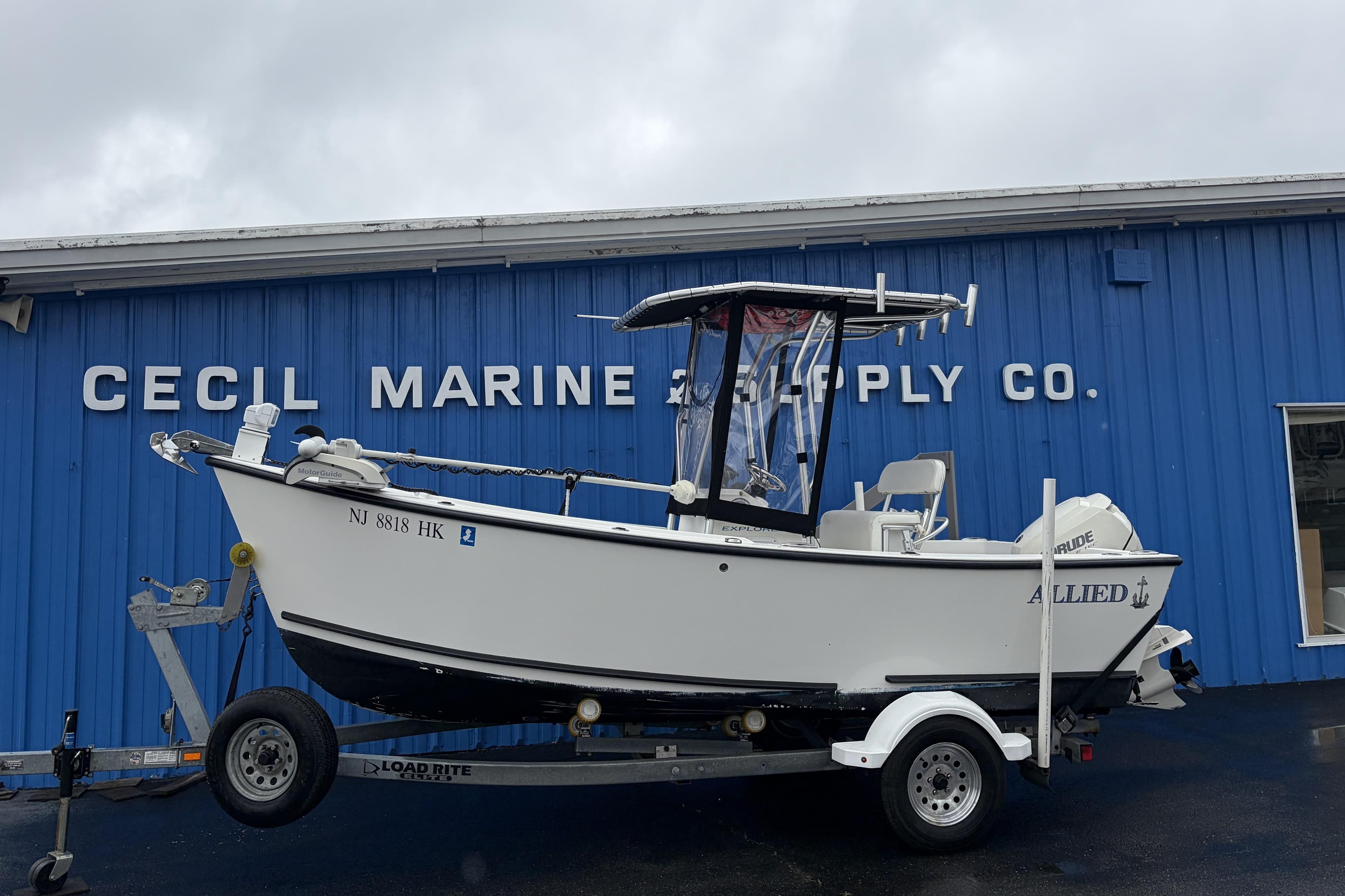 Allied 17 Explorer 2015
