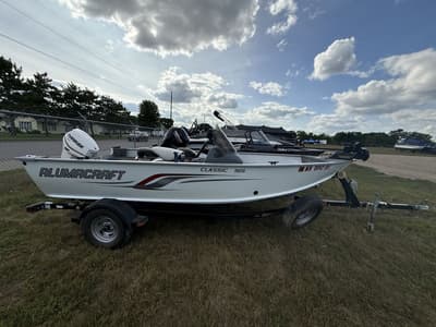 BOATZON | Alumacraft 165 Classic with Evinrude ETec 50 2011