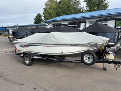 BOATZON | Alumacraft Classic 165 CS 2017