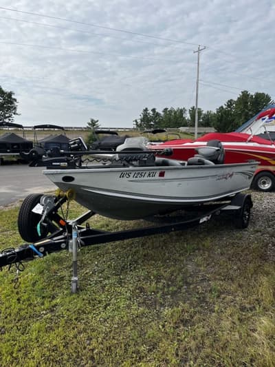 BOATZON | Alumacraft Classic 165 CS 2019 BOATZON | Alumacraft Classic 165 CS 2019