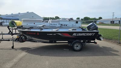 BOATZON | Alumacraft Classic 165 Tiller 2010