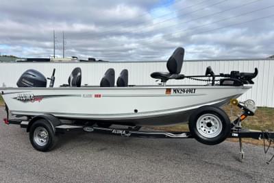 BOATZON | Alumacraft Classic 165 Tiller 2017 BOATZON | Alumacraft Classic 165 Tiller 2017