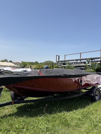 BOATZON | Alumacraft Classic 165 Tiller 2026
