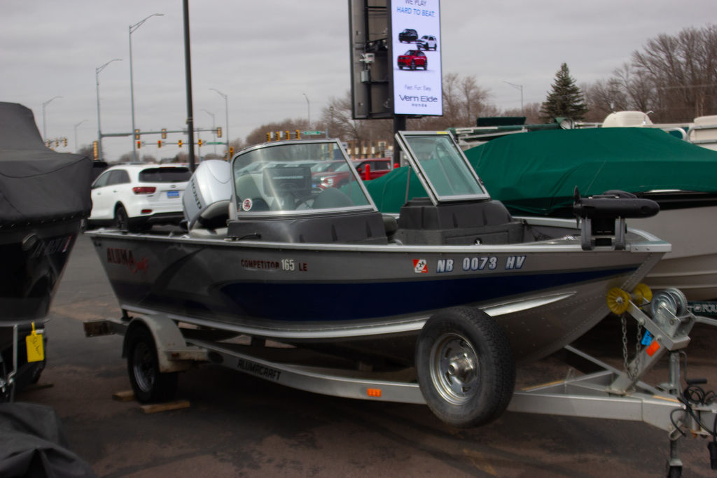 2015 Alumacraft Competitor 165 Sport - Sold Boat