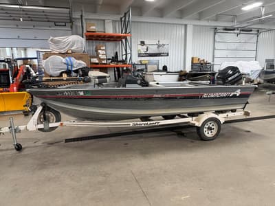 BOATZON | Alumacraft Dominator 165 CS  Handyman Special 1992