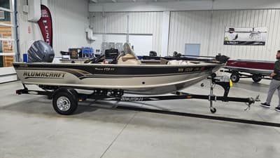 BOATZON | Alumacraft Magnum 175 CS 2002