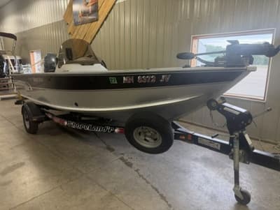 BOATZON | Alumacraft Magnum 175CS 2004