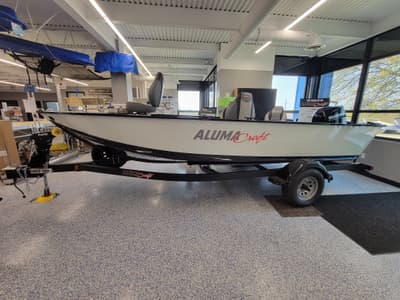 BOATZON | Alumacraft VOYAGEUR 175 TILLER 2023