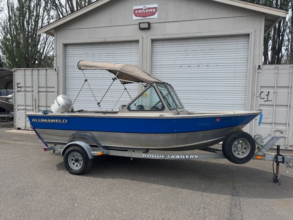 2005 Alumaweld Alumaweld 18 STRYKER 2005 - Sold Boat